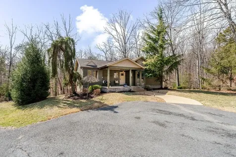 220 Martin Lane Mcgaheysville VA 22840