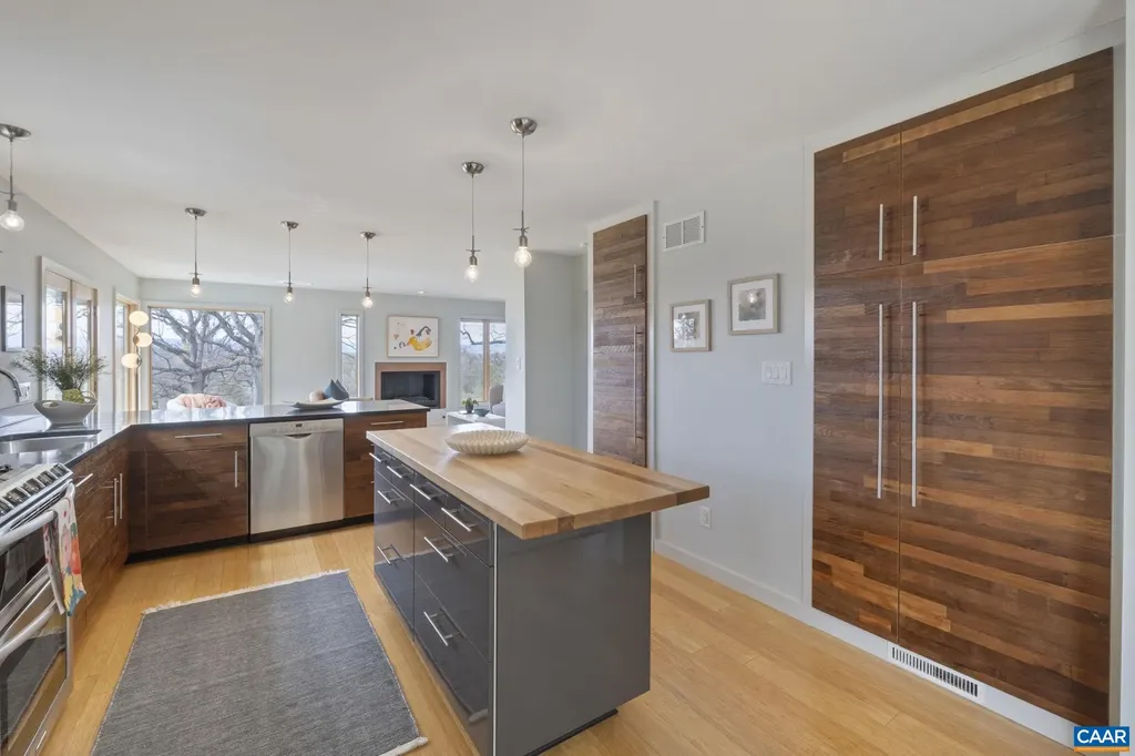 1777 Lambs Road Charlottesville VA 22901