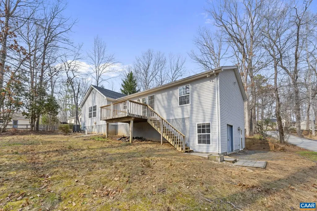 814 Jefferson Drive Palmyra VA 22963