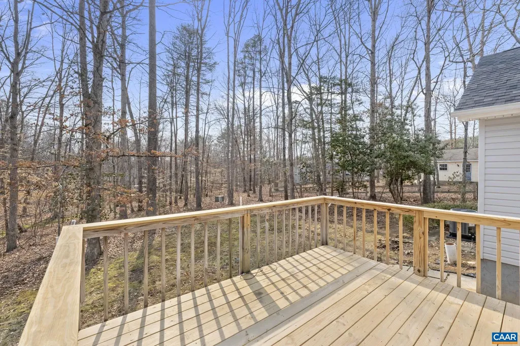 814 Jefferson Drive Palmyra VA 22963