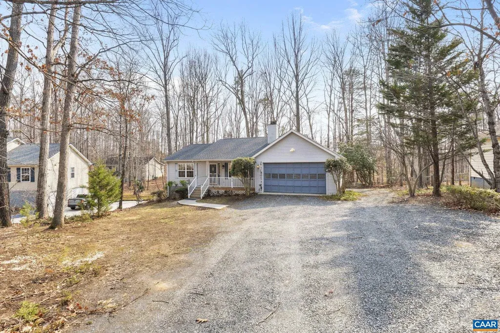 814 Jefferson Drive Palmyra VA 22963