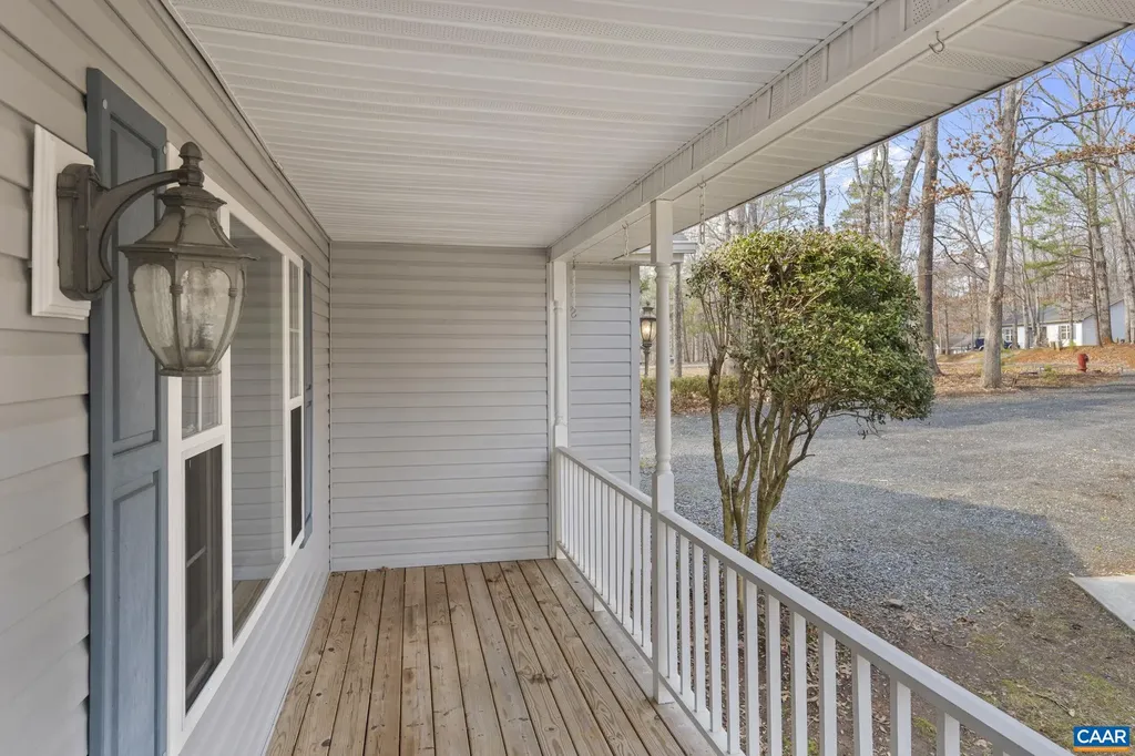 814 Jefferson Drive Palmyra VA 22963