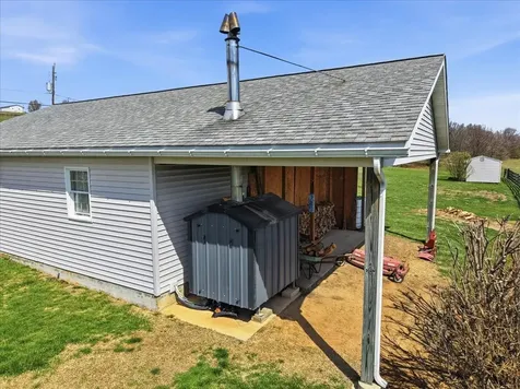 3005 Lee Highway Mount Sidney VA 24467