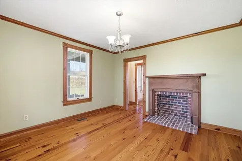 3005 Lee Highway Mount Sidney VA 24467
