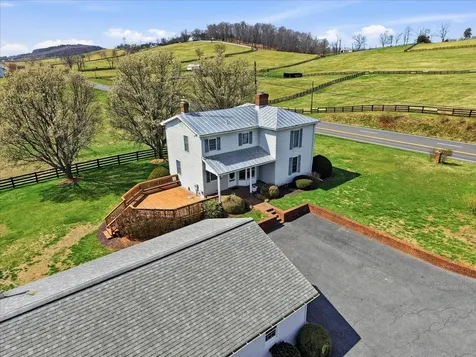3005 Lee Highway Mount Sidney VA 24467