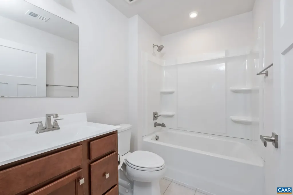 127 Park Drive Palmyra VA 22963