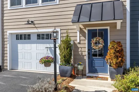 3006 Anoko Court Charlottesville VA 22902