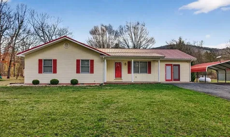 5014 Cold Springs Road Raphine VA 24472