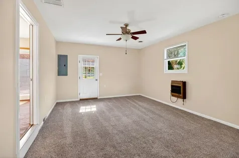 5014 Cold Springs Road Raphine VA 24472