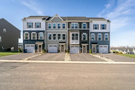 4512 Fountainbridge Court Rockingham VA 22801