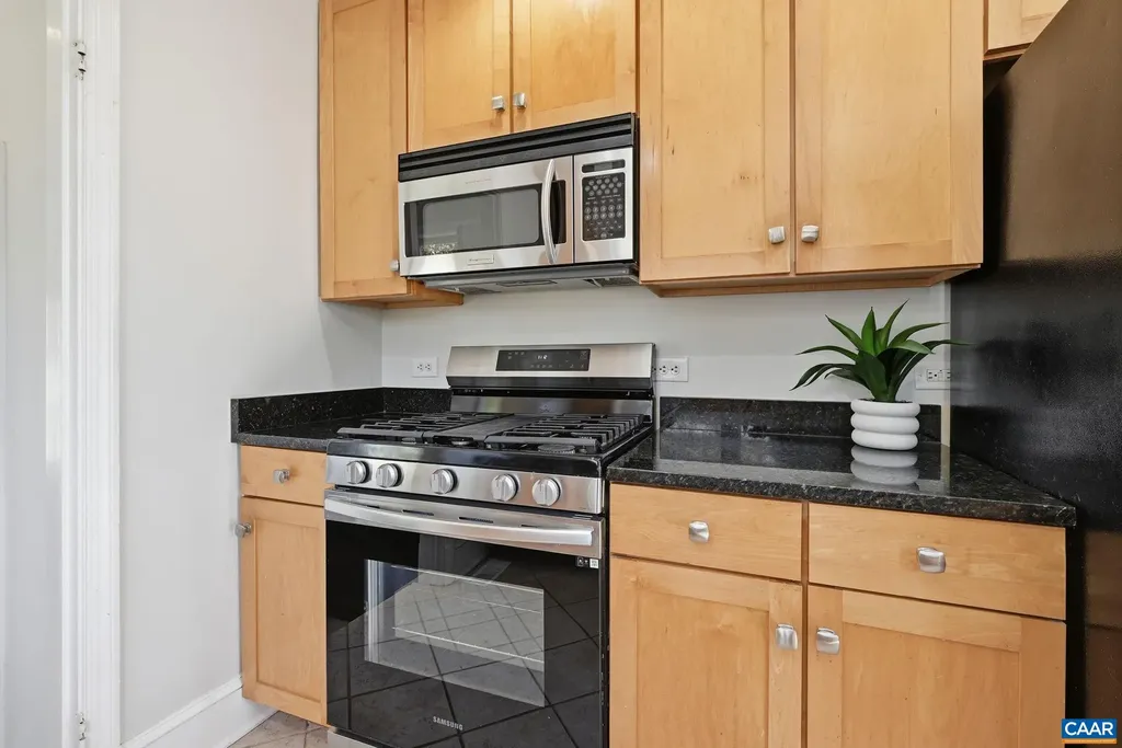 1641 Cherry Avenue Charlottesville VA 22903
