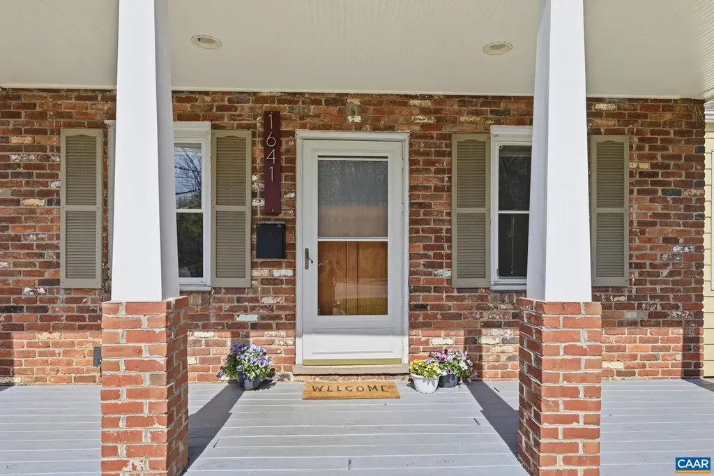 1641 Cherry Avenue Charlottesville VA 22903