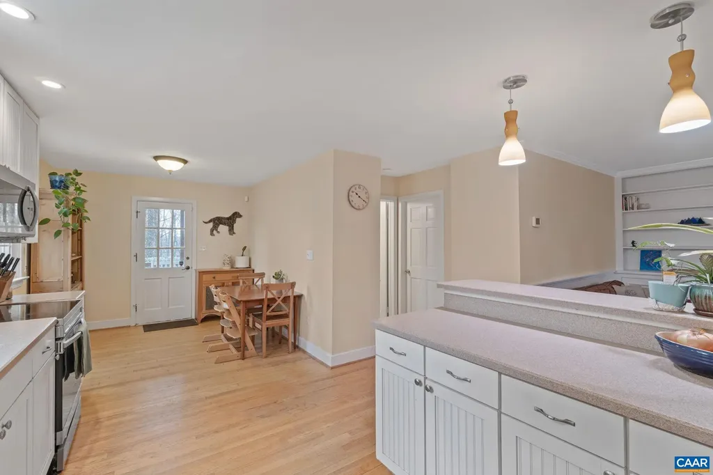 1721 Solomon Road Charlottesville VA 22901