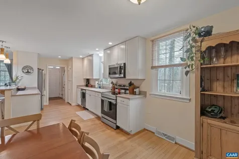 1721 Solomon Road Charlottesville VA 22901