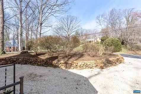 1721 Solomon Road Charlottesville VA 22901