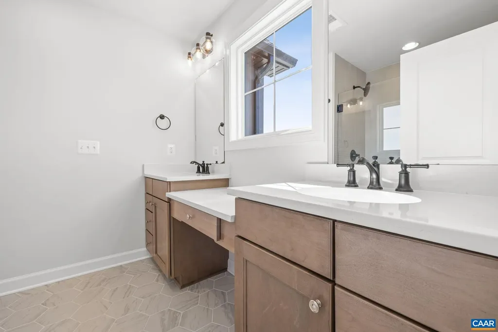 3089 Miranda Crossing Charlottesville VA 22901