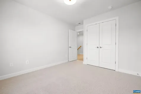 3089 Miranda Crossing Charlottesville VA 22901