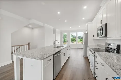 4B-412 Belvedere Boulevard Charlottesville VA 22901
