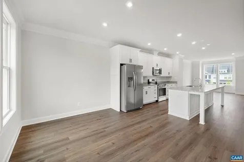 4B-412 Belvedere Boulevard Charlottesville VA 22901