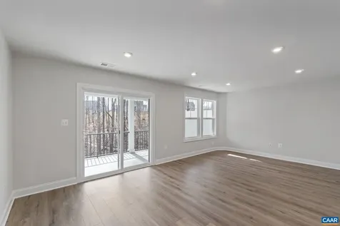 4B-412 Belvedere Boulevard Charlottesville VA 22901