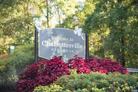 1104 Forest Hills Avenue Charlottesville VA 22903