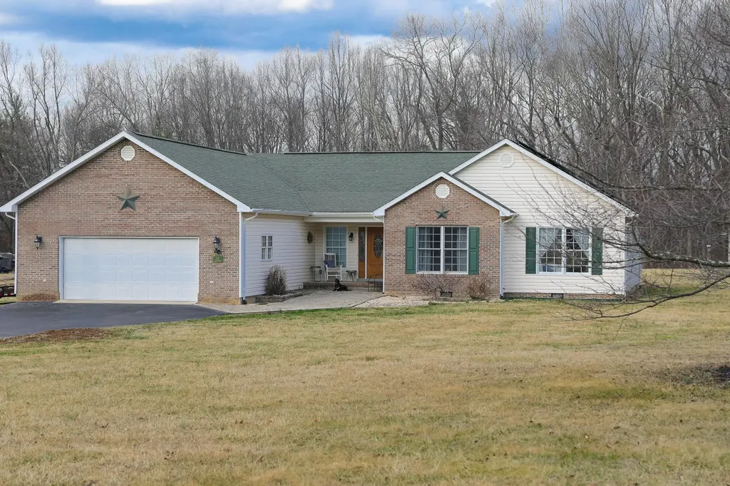 232 Mine Branch Road Crimora VA 24431