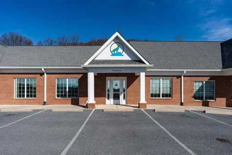 100 Red Oak Drive Staunton VA 24401