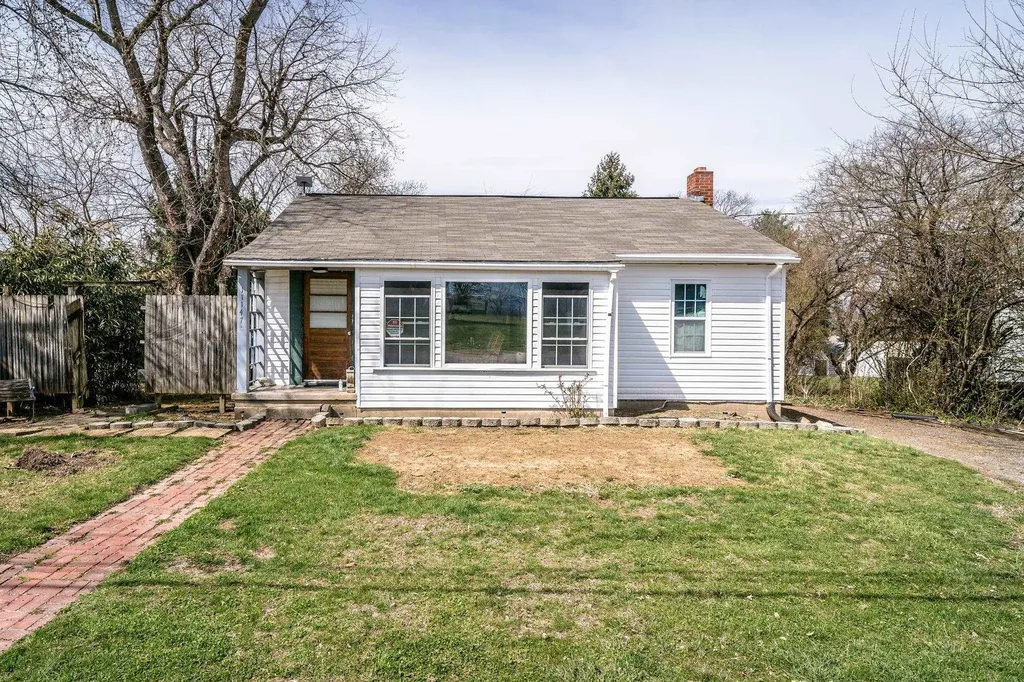 11147 Phillips Store Road Broadway VA 22815