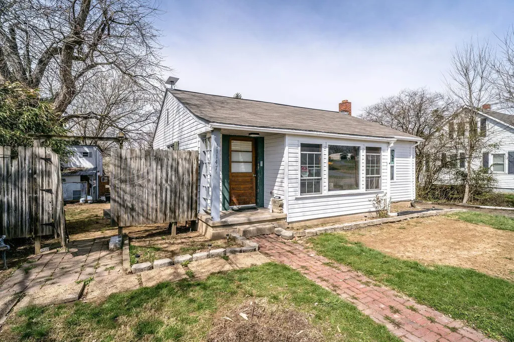 11147 Phillips Store Road Broadway VA 22815