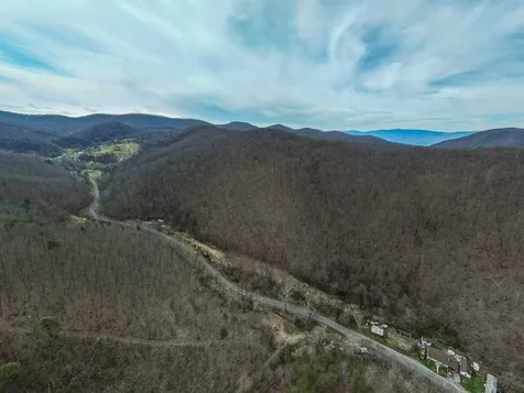 2382 Lucas Hollow Road Stanley VA 22851