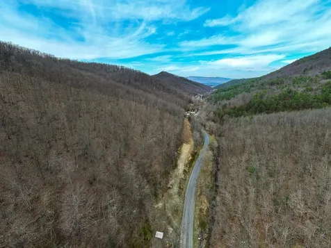 2382 Lucas Hollow Road Stanley VA 22851