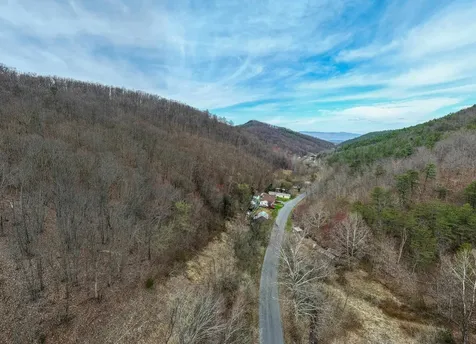 2382 Lucas Hollow Road Stanley VA 22851