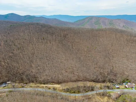 2382 Lucas Hollow Road Stanley VA 22851