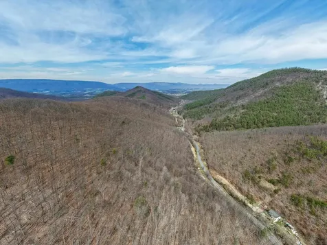 2382 Lucas Hollow Road Stanley VA 22851