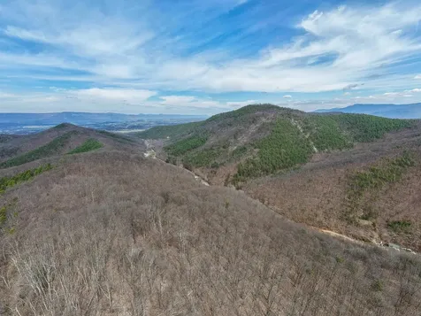 2382 Lucas Hollow Road Stanley VA 22851