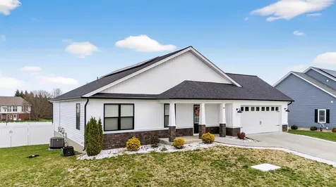 30 Oakbridge Drive Waynesboro VA 22980