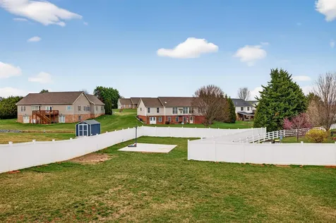 30 Oakbridge Drive Waynesboro VA 22980
