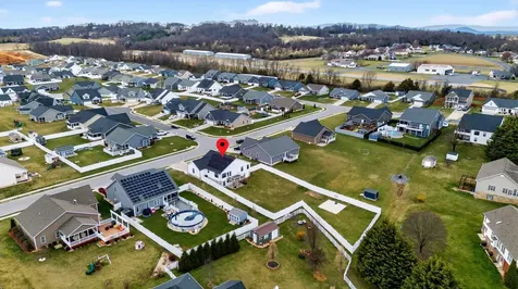 30 Oakbridge Drive Waynesboro VA 22980
