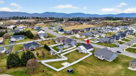 30 Oakbridge Drive Waynesboro VA 22980