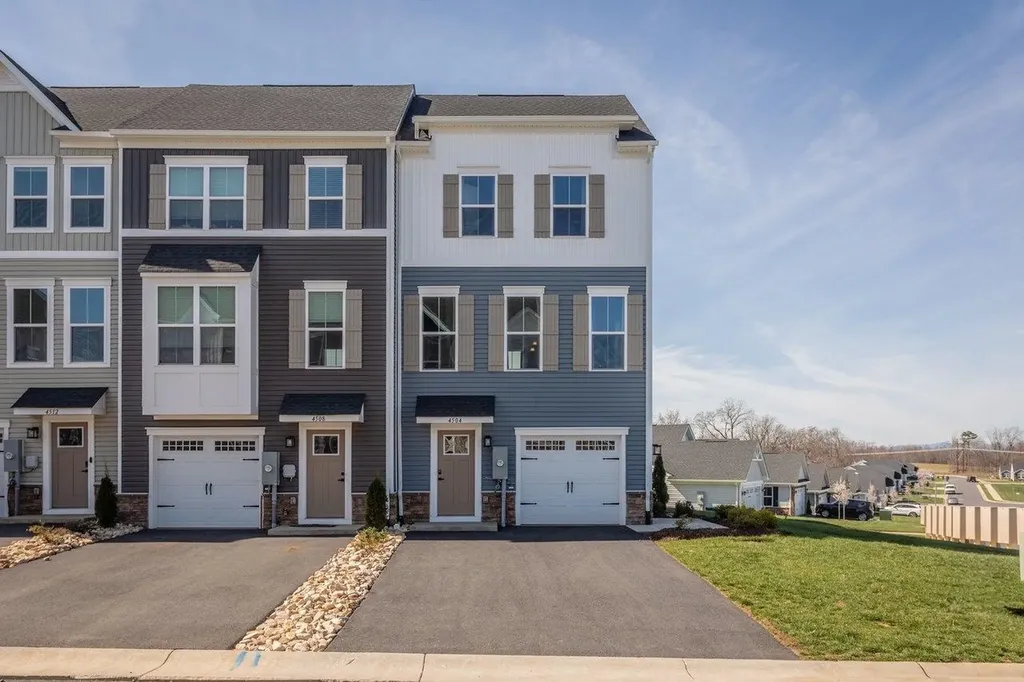 4504 Fountainbridge Court Rockingham VA 22801