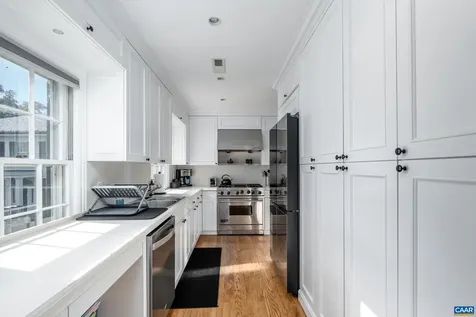 1859 Rivanna Farm Charlottesville VA 22911