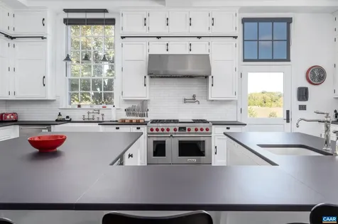 1859 Rivanna Farm Charlottesville VA 22911
