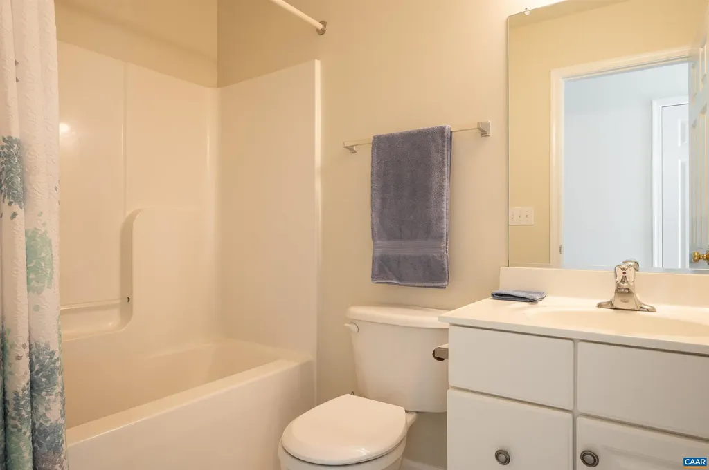 104 Melbourne Park Charlottesville VA 22901