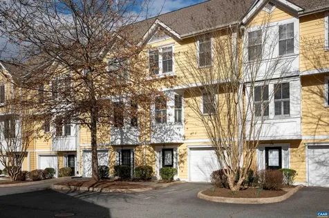 104 Melbourne Park Charlottesville VA 22901