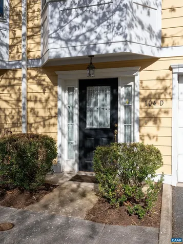 104 Melbourne Park Charlottesville VA 22901
