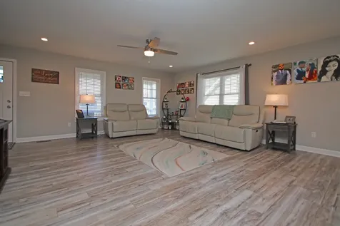 224 Spring Run Lane Waynesboro VA 22980