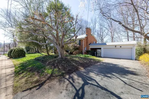 2513 Hillwood Place Charlottesville VA 22901