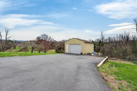 181 Gravels Road Rockingham VA 22801