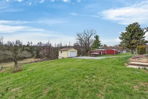 181 Gravels Road Rockingham VA 22801