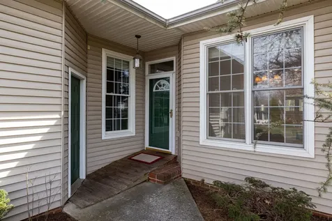398 Spring Oaks Drive Rockingham VA 22801